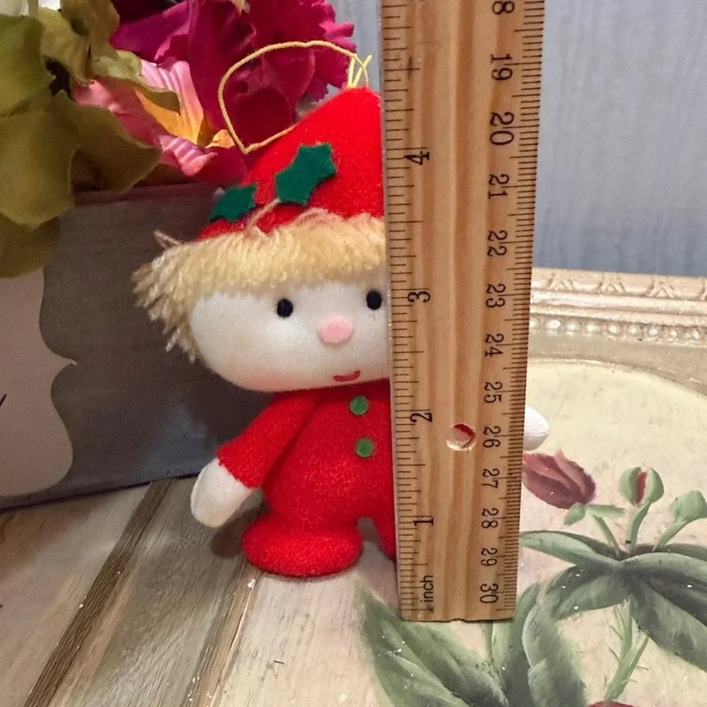 Vintage RUSS Berrie Christmas Elf Cloth Plush Ornament
